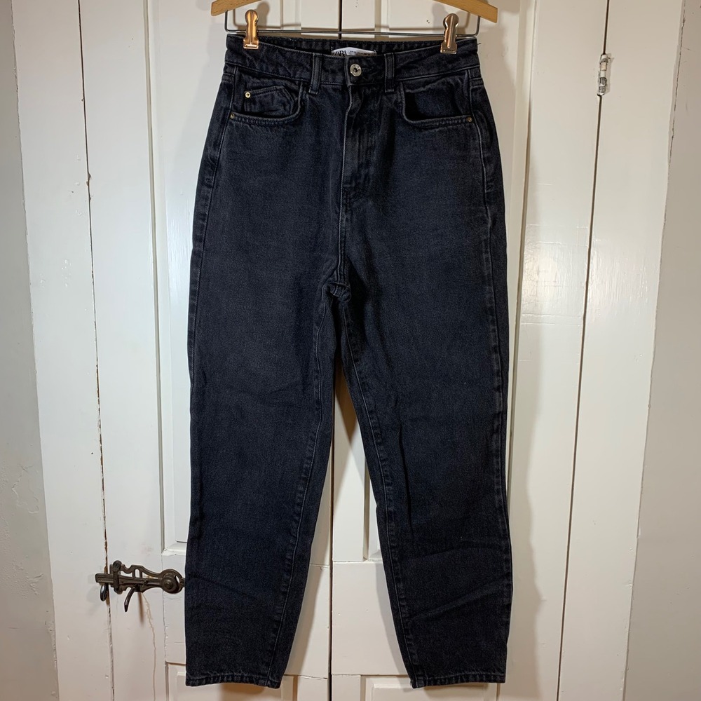 Zara 90s Black Rigid Tapered Mom Jeans Sz 4 Y2K‎ Minimalist Denim High Rise Emo